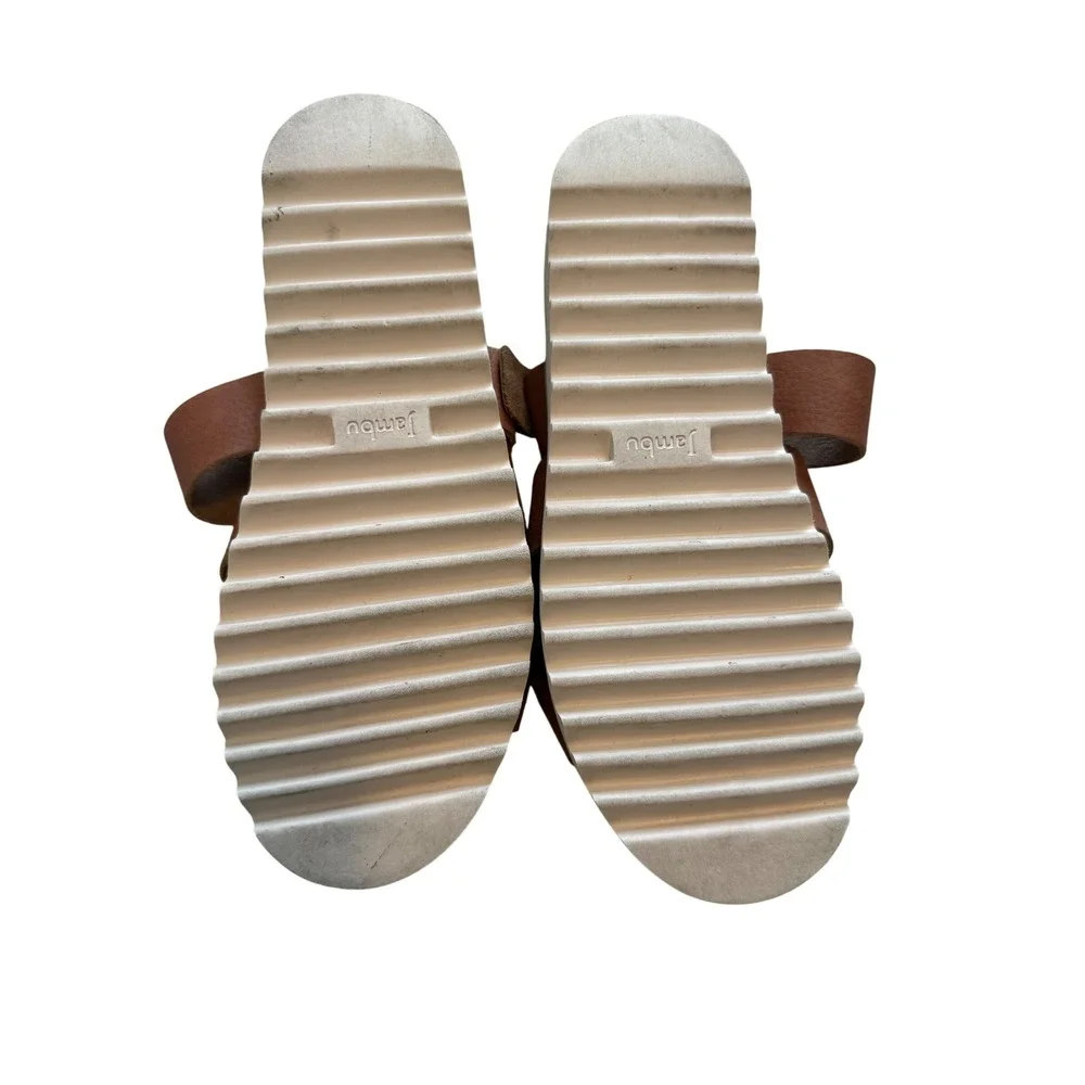 Jambu Brown Leather Platform Sandals Sz 7.5-8‎ Crisscross Buckle-Pre-Loved
